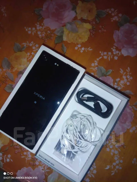 Sony Xperia XZ Premium. �/�, ������, 3G, 4G LTE, Dual-SIM, ����������, NFC ����