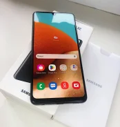Samsung Galaxy A32. �/� ����