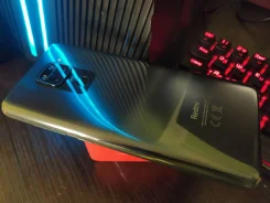 Xiaomi Redmi Note 9. �/�, �������, �����, �����, 3G, 4G LTE, Dual-SIM, NFC ����