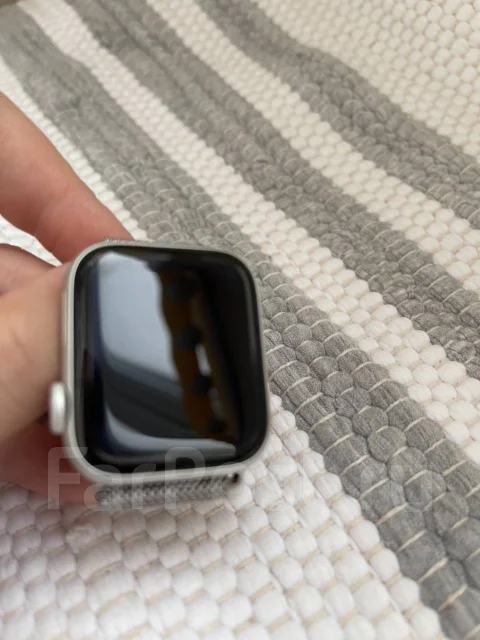 Apple Watch Series 5 Nike+ ����