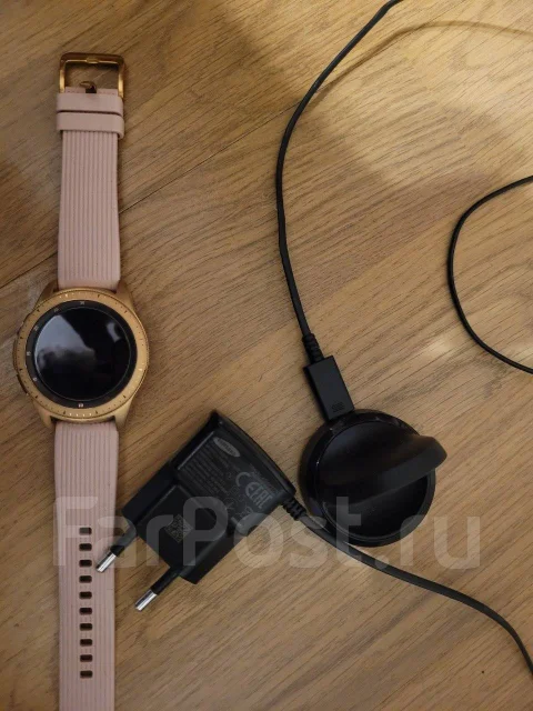 Samsung Galaxy Watch. GPS, NFC ����