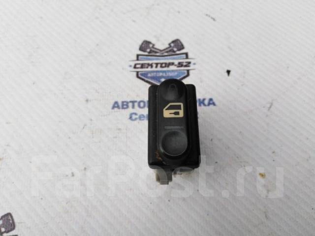 Кнопка центрального замка Nissan Qashqai 2008 25210JD00A J10 MR20DE купить в Ниж