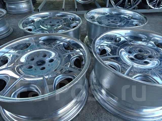 Riverside. 8.5/9.5x19", 5x114.3, ET36/36 ����