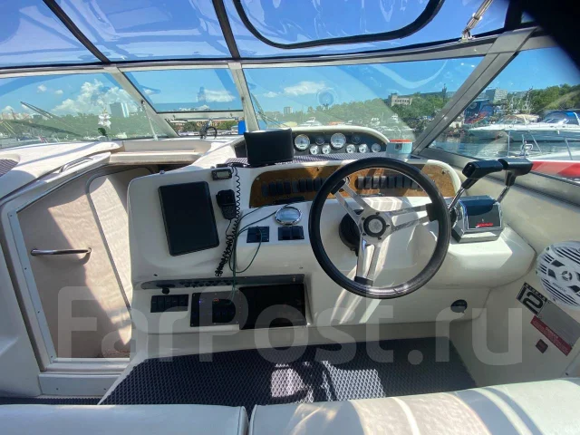 Searay Sundancer. 2000 ���, ����� 10,5��., ��������� ������������, 540��.�., ������ ����
