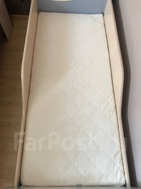 Продам матрас Ascona для детской кровати, б/у, в наличии. Цена: 1 000 ...