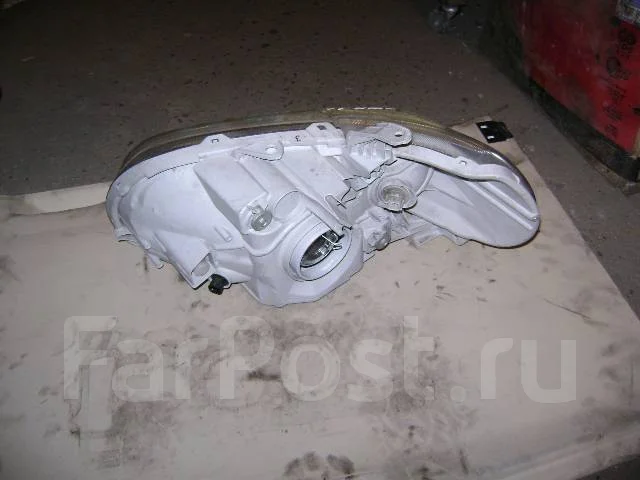���� ������ Toyota Porte 52128 ����