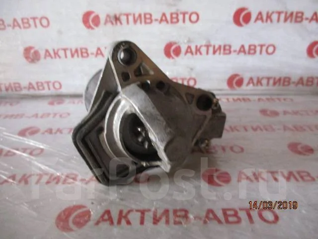 ������� Nissan Latio 233001HC0D ����