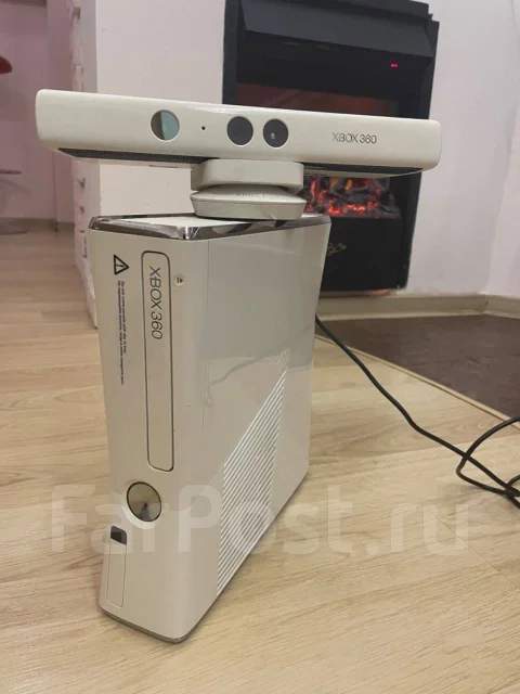 Microsoft Xbox 360 Slim ����