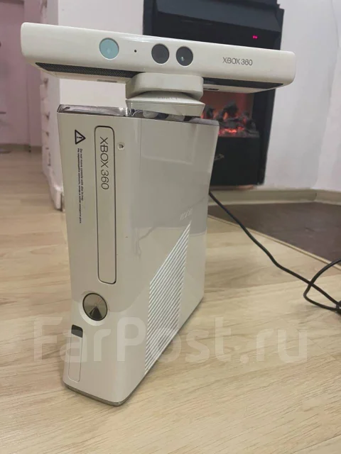 Microsoft Xbox 360 Slim ����
