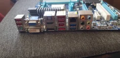 Socket FM1 ����
