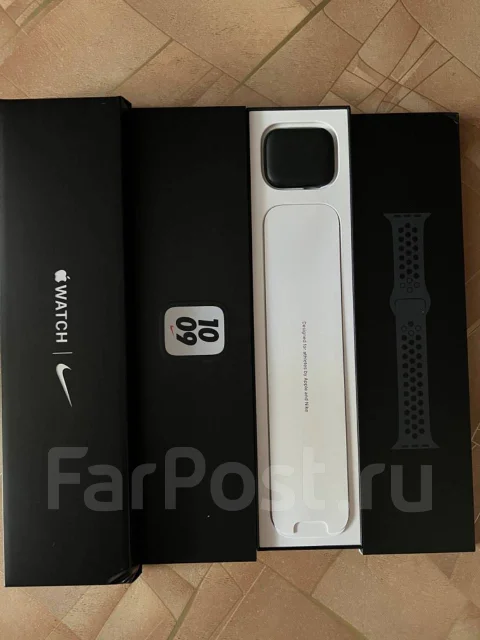 Apple Watch Series 7 Nike ����
