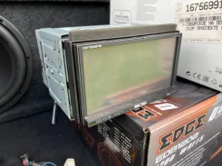 Pioneer AVIC ����