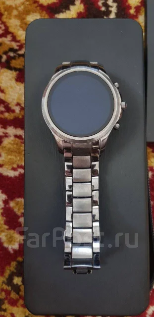 Emporio Armani. IP67 ����