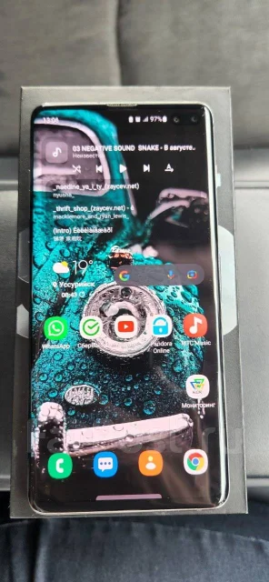 Samsung Galaxy S10+. �/�, ������, 4G LTE ����