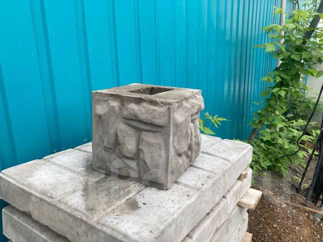 Блоки для заборного столба. Еврозабор. Установка в Хабаровске