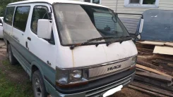 Toyota Hiace. 4wd, 3.0, ������, 213����. �� ����