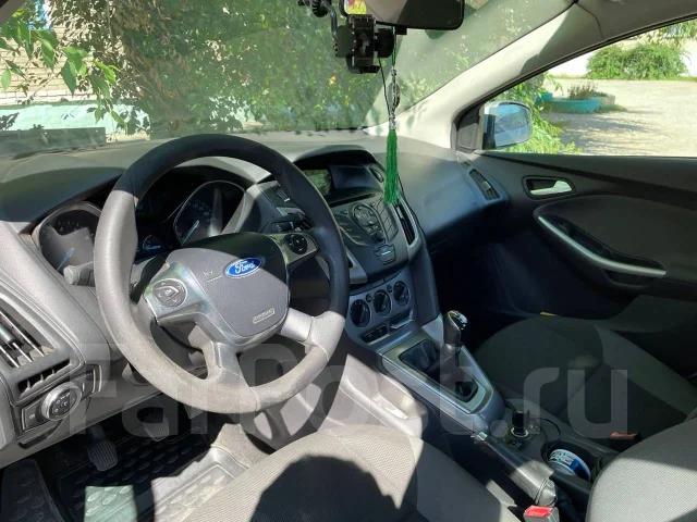 Ford Focus. ��������, ��������, 1.6 (105��.�.), ������, 120 000����. �� ����