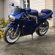 Suzuki GSX-R 400. 400����. ��., ��������, ���, � �������� ����
