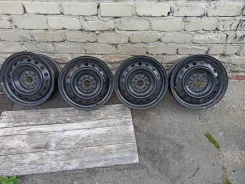 4Go 30R. 6.5x16", 5x112, ET-45 ����