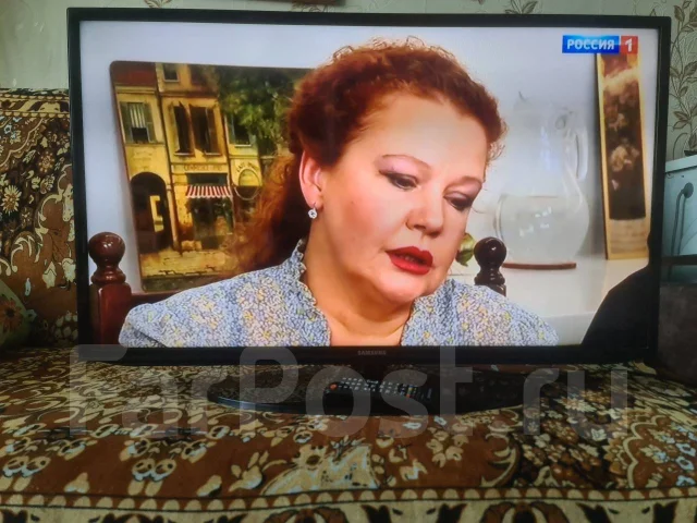 Samsung UE40EH5007. LED ����