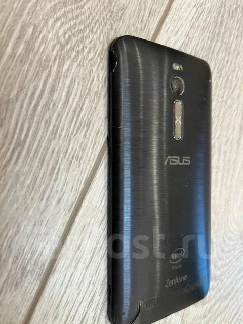 Asus ZenFone 2. �/�, 64 ��, ������ ����