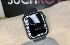 Smart Watch. GPS, NFC, IP67, IP68 ����