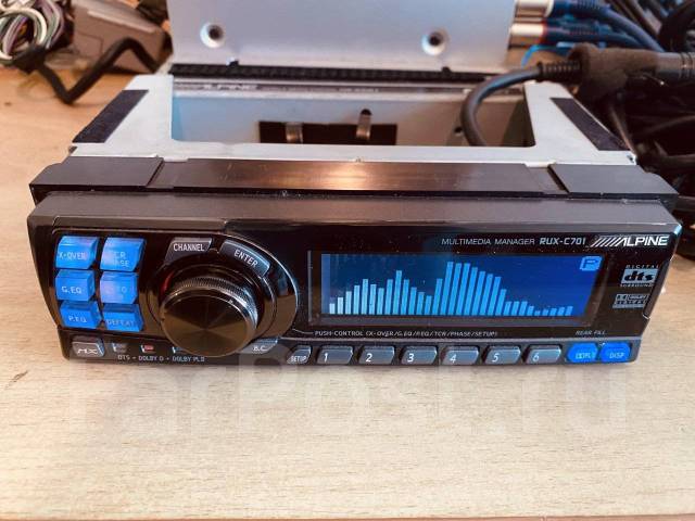 Alpine IVA-D310J ����