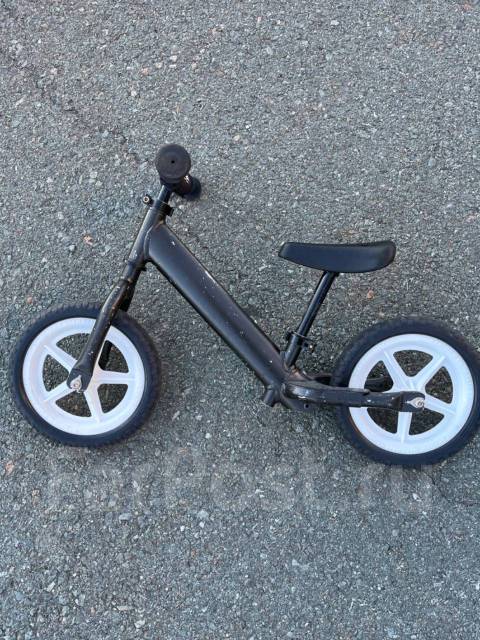 Беговел Strider pro, алюминий, б/у, в наличии. Цена: 5 000₽ во Владивостоке