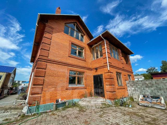 Продам кирпичный дом в черте города на земельном участке - Продажа ...