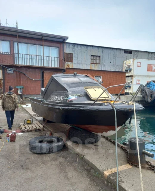 Yamaha Fish 17. ����� 5,9��., ��������� ��� ���������, 115��.�., ������ ����