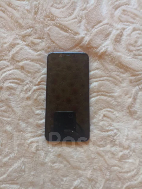 Xiaomi Mi8. �/�, �����, 4G LTE, Dual-SIM, NFC ����