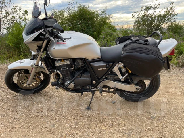 Honda cb 1000sf
