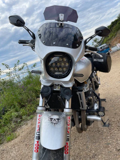 Honda cb 1000sf