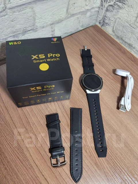Smart Watch. GPS, NFC, IP67 ����