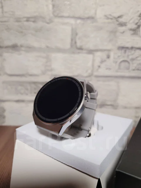 Smart Watch. GPS, NFC, IP67 ����