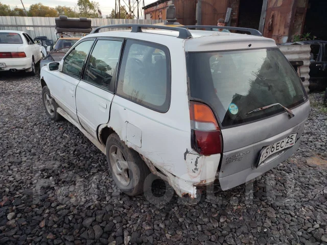 Nissan Wingroad. WHNY10, SR18DE ����