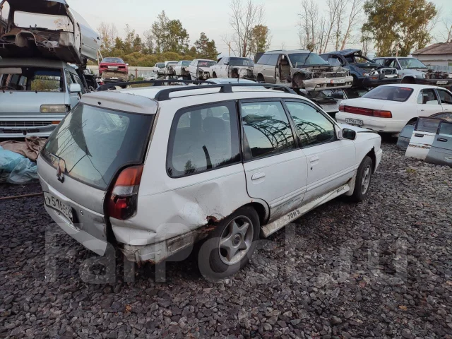 Nissan Wingroad. WHNY10, SR18DE ����