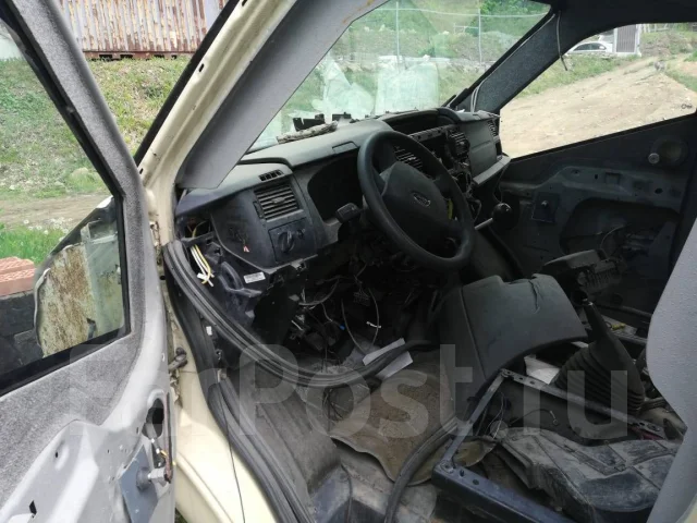 Ford Transit Connect ����