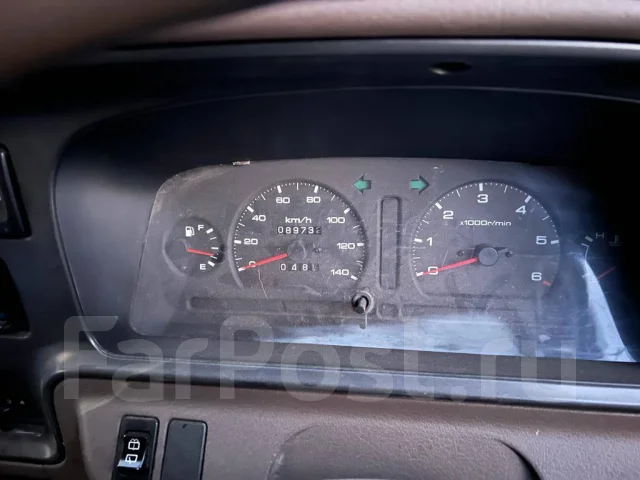 Nissan Caravan. ��������, 4wd, 2.7 (130��.�.), ������ ����