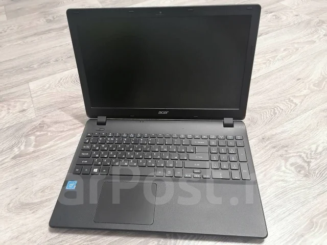 Acer Extensa EX2519. 15.6", 1,6����, ��� 4 ��, ���� 500���, WiFi: 1, Bluetooth: 1 ����