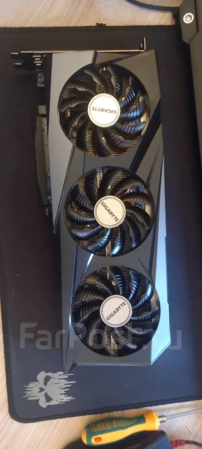 Radeon RX 6650 XT ����
