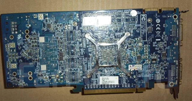 Radeon HD 4850 ����