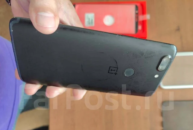 OnePlus 5T. �/�, ������, 3G, 4G LTE, Dual-SIM, NFC ����