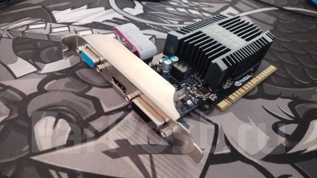 GeForce GT 710 ����