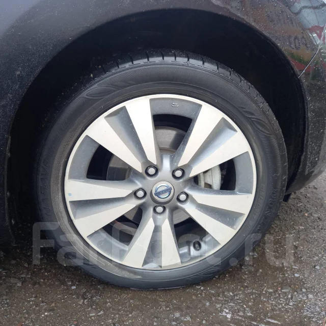 Nissan Leaf ����