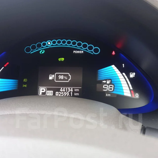 Nissan Leaf ����