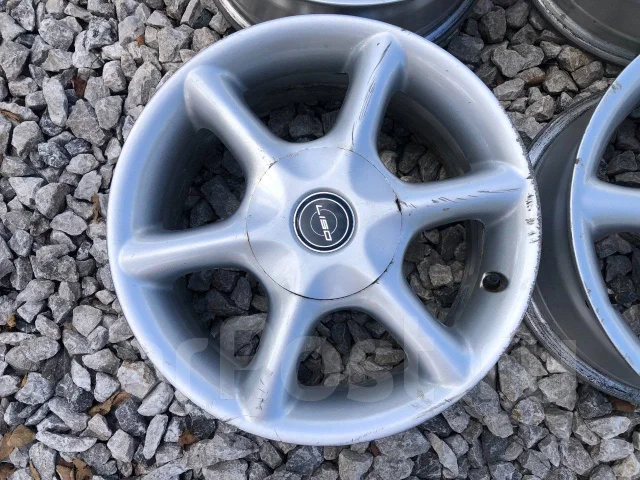 Liso. 6.5x15", 5x114.3 ����