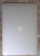Apple MacBook Air 11. 13", 1,8����, ��� 4 ��, ���� 128���, WiFi, Bluetooth, ����������� �� 2��. ����
