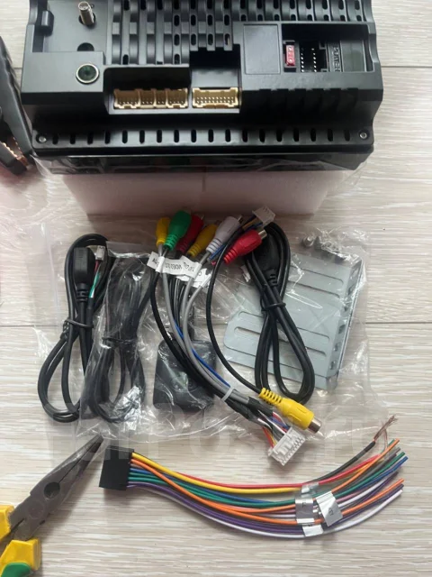 ��������� Android, 12�, 178*100 ����