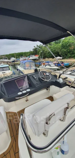 Yamaha CR-28. 2002 ���, ����� 9��., ��������� ������������, 240��.�., ������ ����